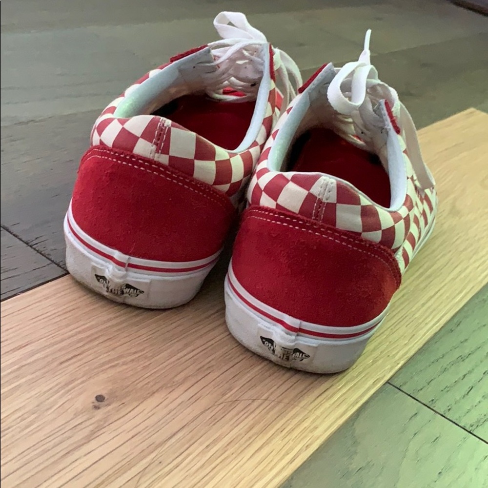 Vans - Picture 3 of 3